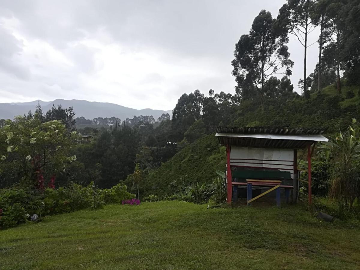 Finca Cafetera El Coral Jardín Esterno foto